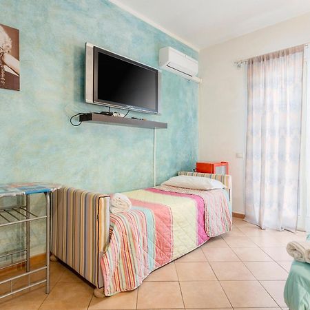 Bed and Breakfast Giada Изола-делле-Феммине Экстерьер фото