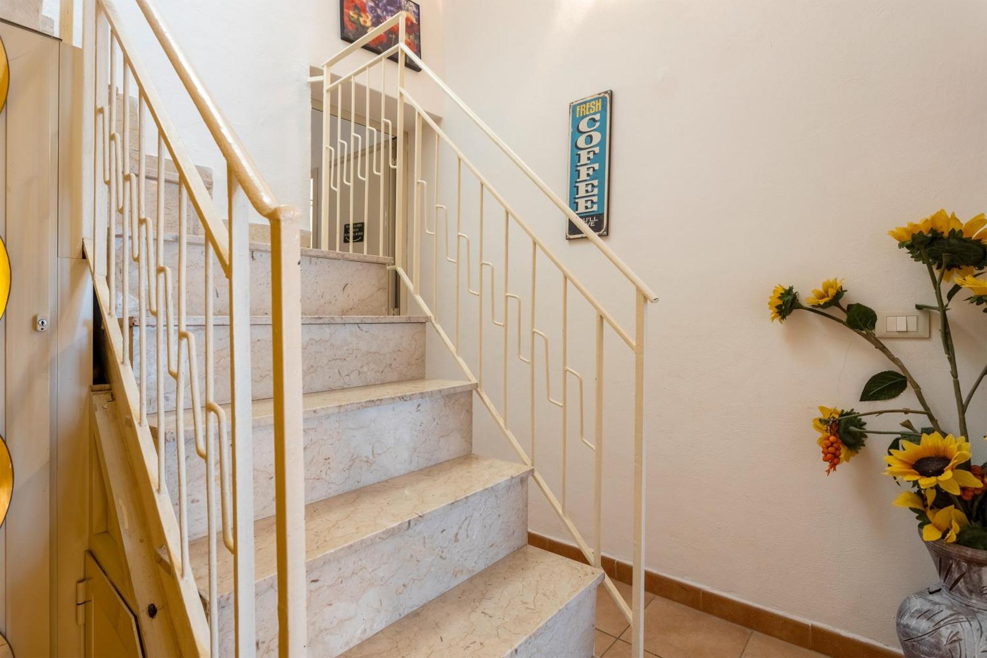 Bed and Breakfast Giada Изола-делле-Феммине Экстерьер фото