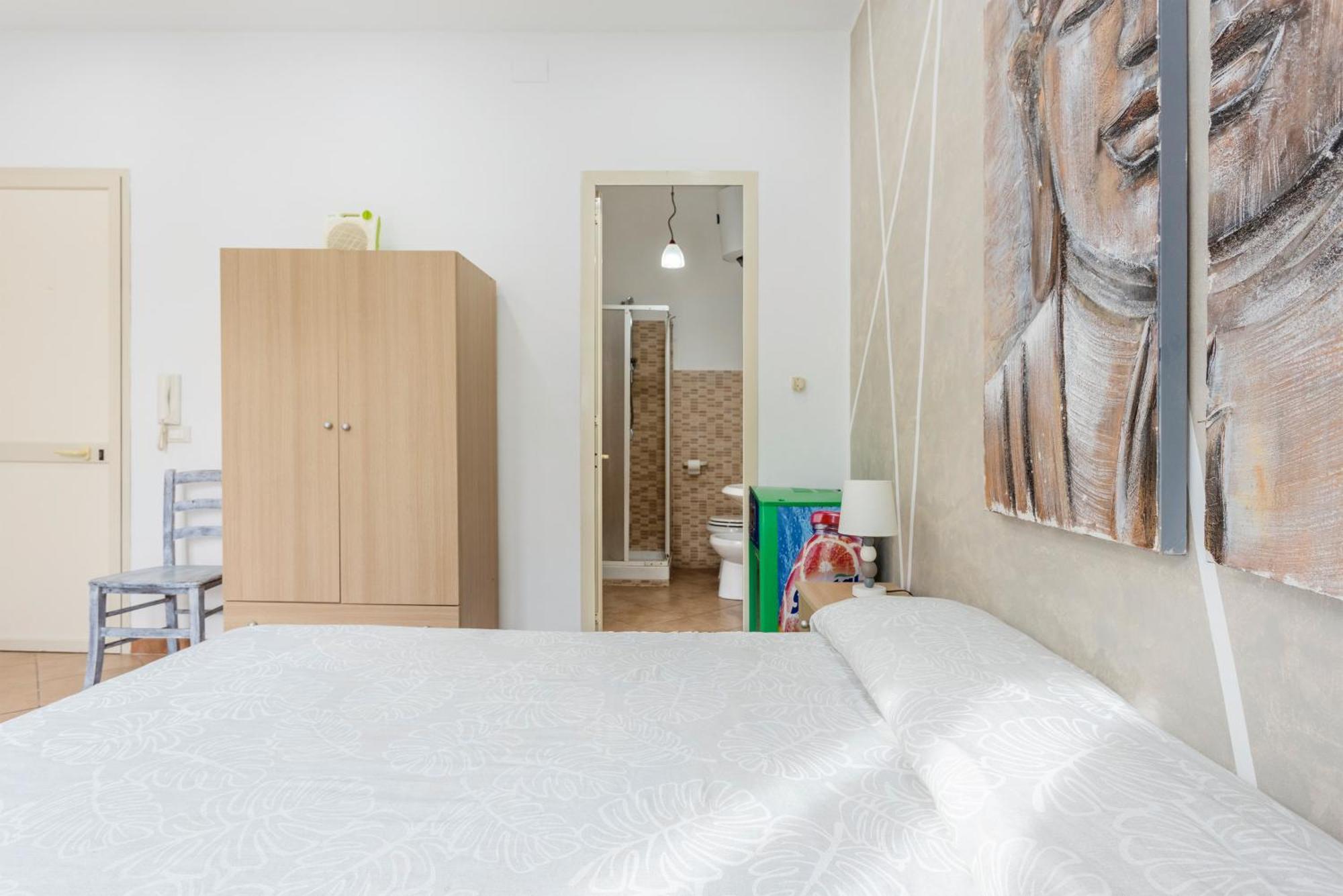Bed and Breakfast Giada Изола-делле-Феммине Экстерьер фото